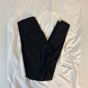 Black old navy power soft leggings